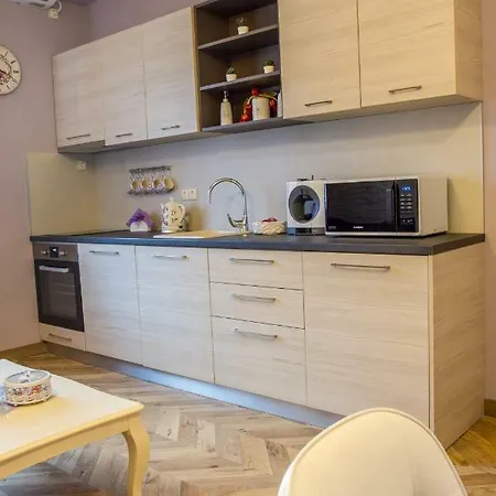 דירה Violet Life