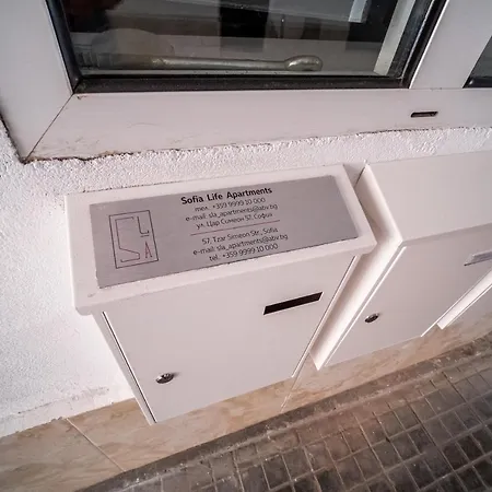 Апартамент Violet Life