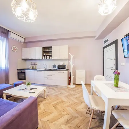 Violet Life Apartamento